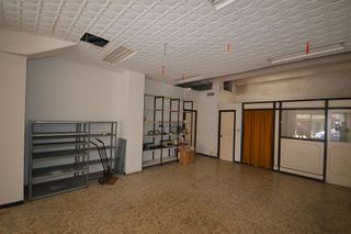 Local comercial en alquiler en Os Mallos - San Cristóbal en Coruña (A)