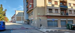 Local comercial en alquiler en Milagrosa en Pamplona