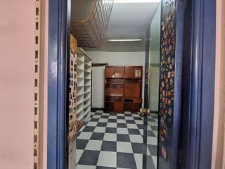 Local comercial en alquiler en El Llano en Gijón