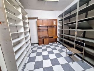 Local comercial en alquiler en El Llano en Gijón