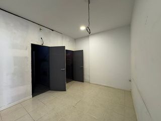 Local comercial en alquiler en Ceares en Gijón