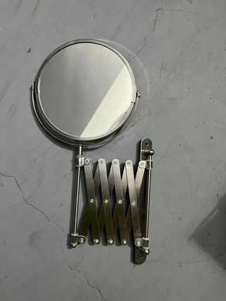 Espejo de baño extensible metal
