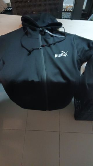 Chaqueta Puma Negra con Cremallera