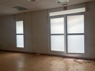 Local comercial en venta en La Vega Baixa en Valencia