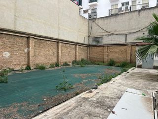 Local comercial en venta en La Vega Baixa en Valencia