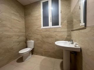 Local comercial en venta en La Vega Baixa en Valencia