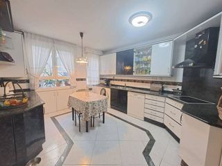 Piso en venta en Zona Sur en Burgos