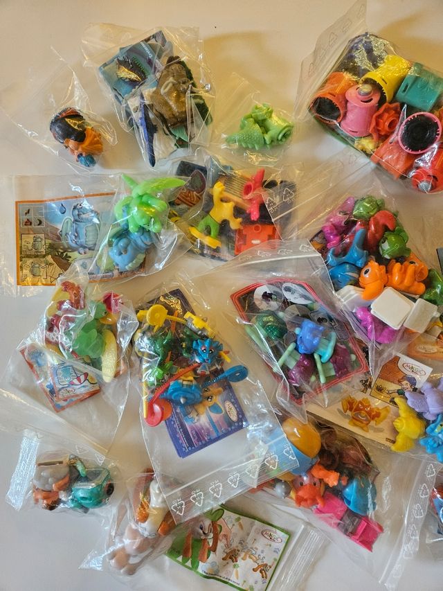 Lotto Kinder Sorpresine Personaggi Vari