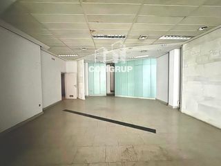 Local comercial en alquiler en Creu Alta en Sabadell