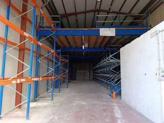 Nave industrial en alquiler en Polígonos - Recinto Ferial Cortijo de Torres en Málaga
