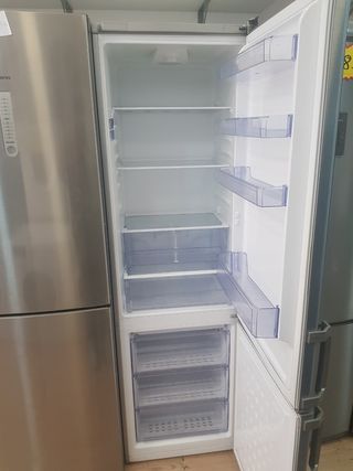 Nevera Beko garantía transporte 