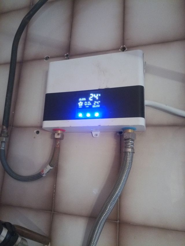 Termo de agua instantáneo