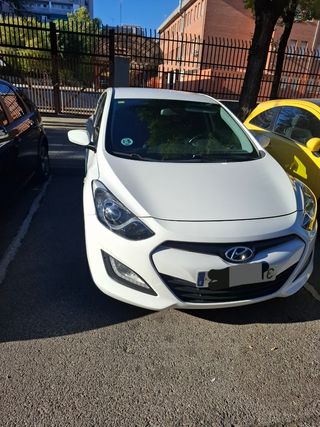 Hyundai i30 2014