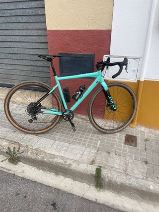 Bicicleta Gravel Megamo 