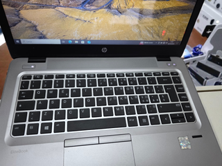Notebook HP i7   Pro 32 GB RAM- SSD con 14" nuovo