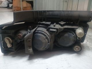 Faros delanteros camión Renault 