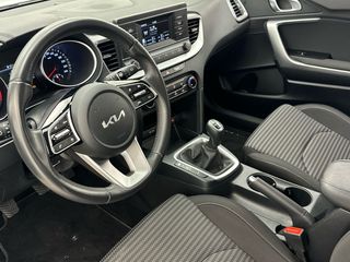 Kia XCeed 1.6 MHEV iMT Concept 100 kW (136 CV)