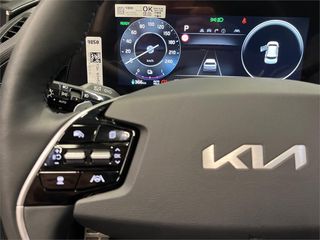 Kia e-Niro Emotion (Long Range) 150 kW (204 CV)