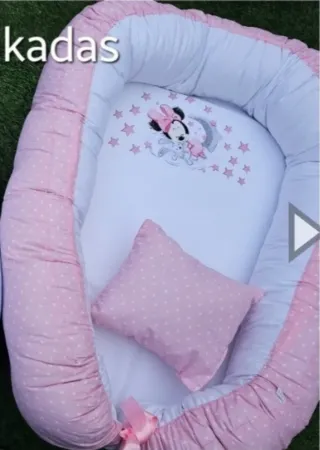 Nido colecho Minnie Mouse