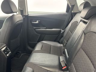 Kia Niro 1.6 GDi HEV Híbrido Drive 104 kW (141 CV)