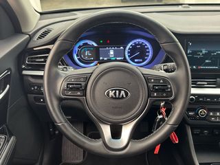 Kia Niro 1.6 GDi HEV Híbrido Drive 104 kW (141 CV)