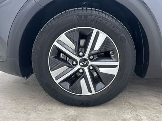 Kia Niro 1.6 GDi HEV Híbrido Drive 104 kW (141 CV)