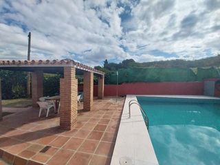 Casa en venta en San Pedro de Alcántara pueblo en Marbella