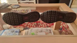 Zapatos negros con pedrería