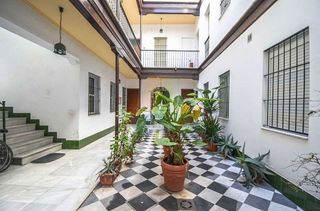 Oficina en alquiler en San Gil en Sevilla