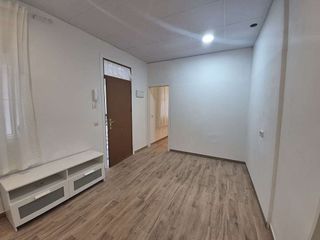 Oficina en alquiler en San Gil en Sevilla