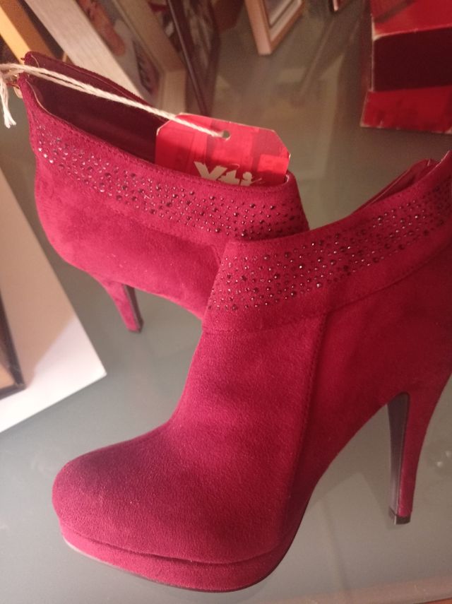 Botines Burdeos Xti Talla 37.