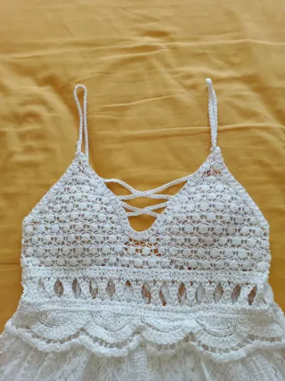 Vestido crochet y encaje blanco