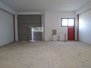 Nave industrial en venta en Barrio Torrero en Zaragoza