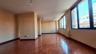 Piso en venta en Zona Teatro Campoamor en Oviedo