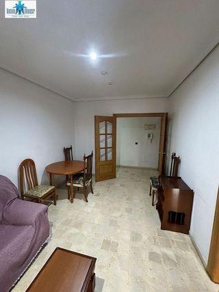 Piso en venta en Franciscanos en Albacete