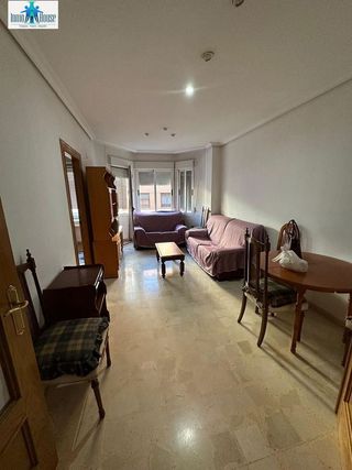 Piso en venta en Franciscanos en Albacete