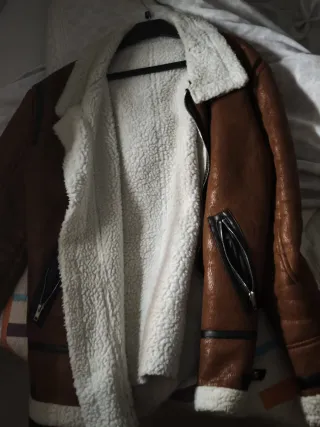 Chaqueta de hombre y chaqueta de mujer