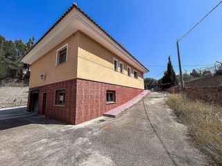 Casa rural en venta en Petrer