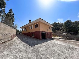 Casa rural en venta en Petrer