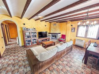 Casa rural en venta en Petrer