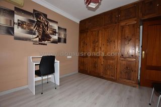 Casa adosada en venta en Ronda
