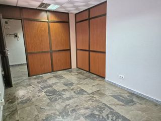 Oficina en alquiler en Huerta Rosales - Valdepasillas en Badajoz