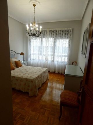 Piso en alquiler en El Llano en Gijón