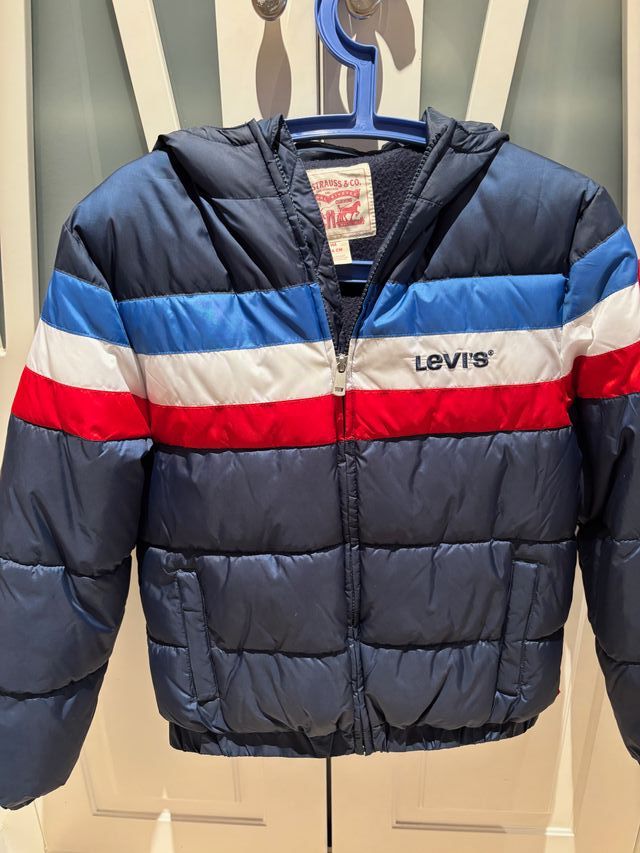 Chaqueta Levi's niño azul y roja. Talla 14 años