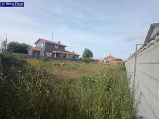 Terreno en venta en Villaquilambre