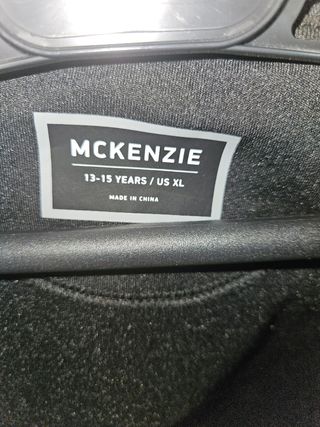 Conjunto chándal McKenzie Talla  13 a 15 años