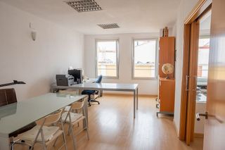 Oficina en venta en Casco Antiguo - Centro en Badajoz