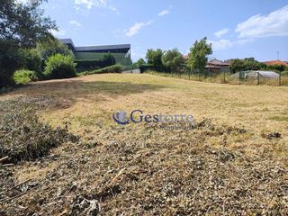 Terreno en venta en Parque del Oeste - Olivares en Oviedo