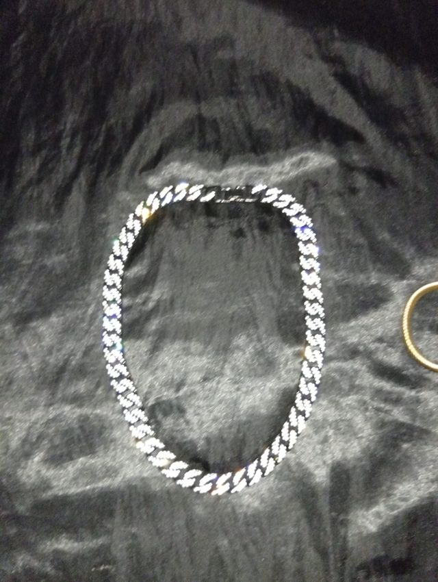 Collar de eslabones cubanos con diamantes
