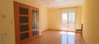 Casa adosada en venta en Tobarra